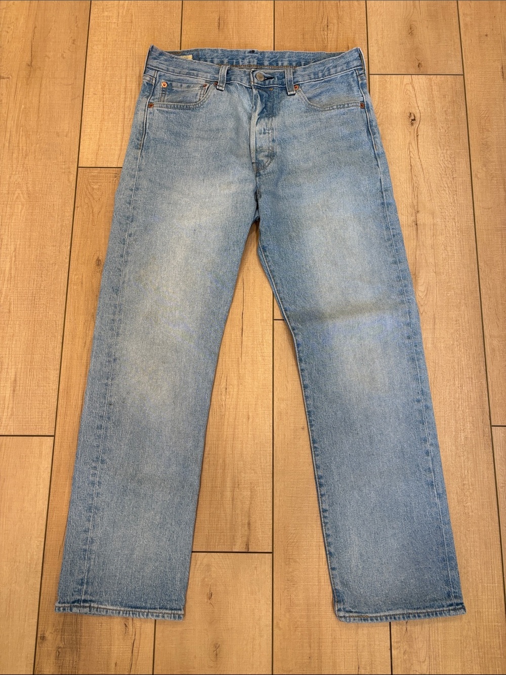 Levi's 501 Light Blue Straight Jeans